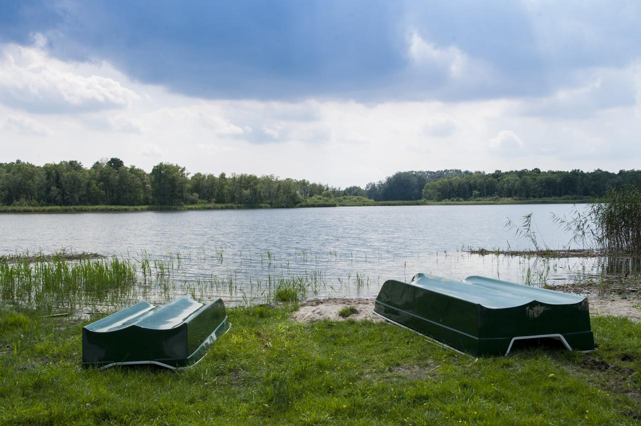 Pensjonat Zielone Wzgórze Lipiany Exterior foto